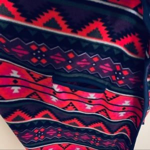 Cuddl Duds Intimates & Sleepwear - Cuddl Duds Reversible Blanket Wrap-With Arm Holes Cuddl Duds Intimates & Sleepwear - Cuddl Duds Reversible Blanket Wrap-With Arm Holes